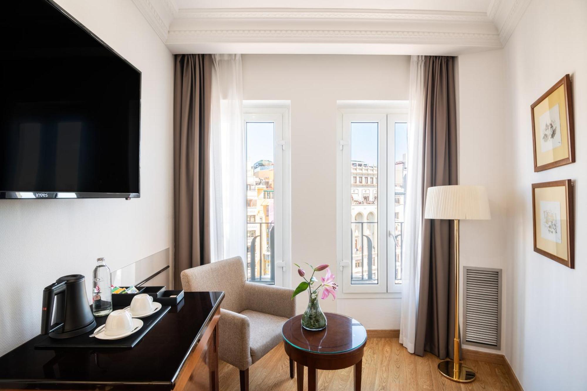 Melia Plaza 4* Valencia